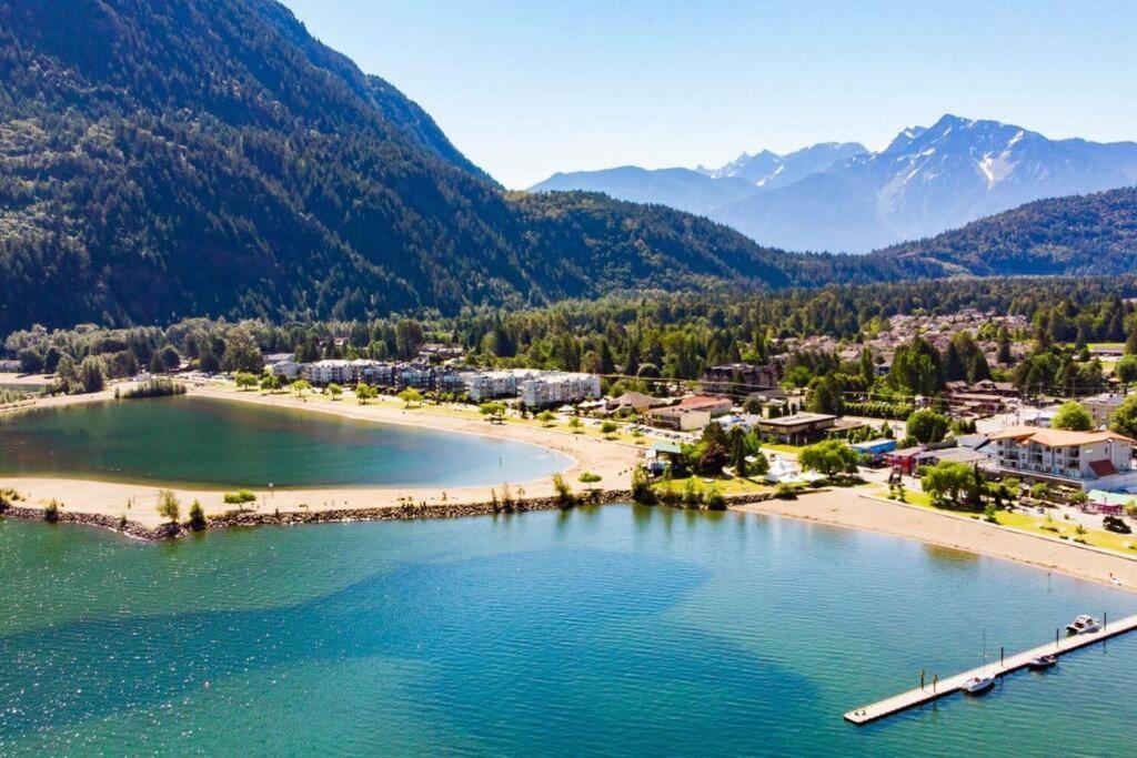 Lake Time Harrison Harrison Hot Springs Exterior foto